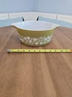 Pyrex 475-B 2.5L Spring Blossom Green Casserole Bowl - Avocado Green