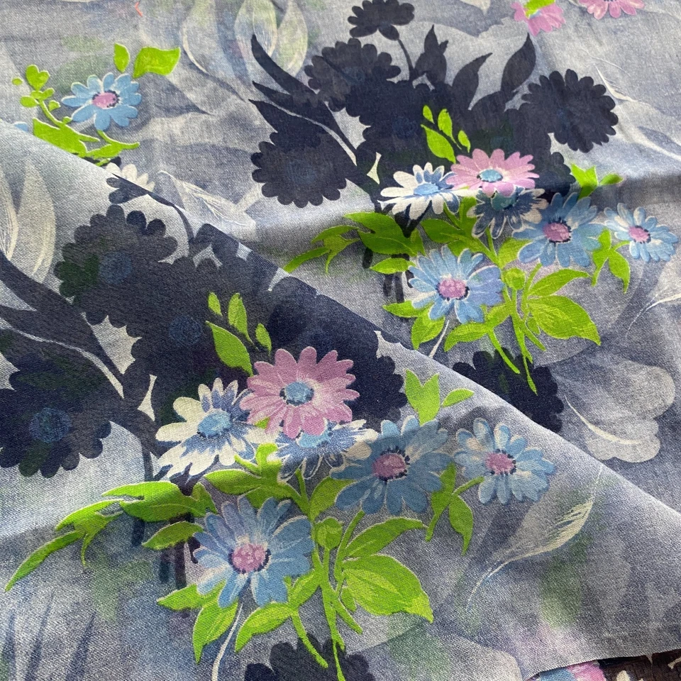 1.3 YD Vintage Floral Georgette Fabric Blue Sheer - Image 4 of 4