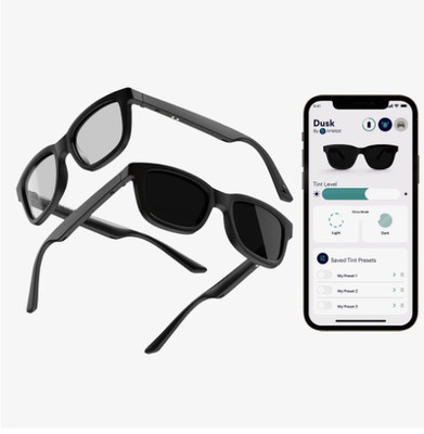 Ampere Dusk Smart Glass mit Schutz- und Ladeetui