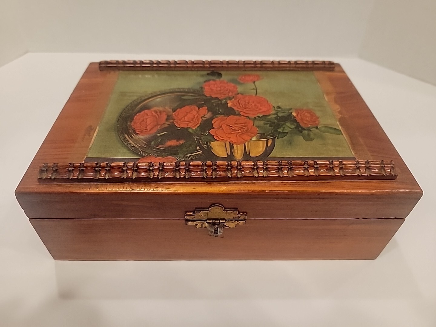 Wooden Jewelry Box with Hinged Lid for Rings Keepsake Storage Treasure Collection VGC-image