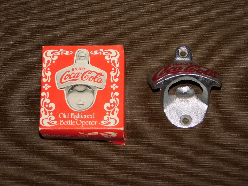 VINTAGE  ENJOY COCA COLA CAST IRON WALL MOUNT BOTTLE OPENER IN BOX NEW OLD STOCK - Image 4 of 4