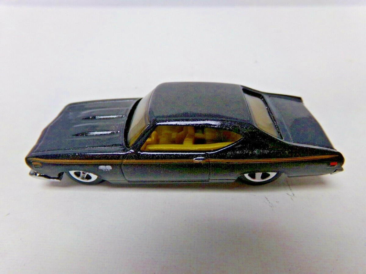 【1999】ホットウィール ’69シボレー Amazon.com: Mattel Hot Wheels - '69 Chevelle (Translucent