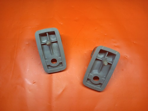86-93 Mazda B Series Pickup Truck B2200 B2600 Sun Visor Shade Clip Retainers SET - Picture 4 of 4