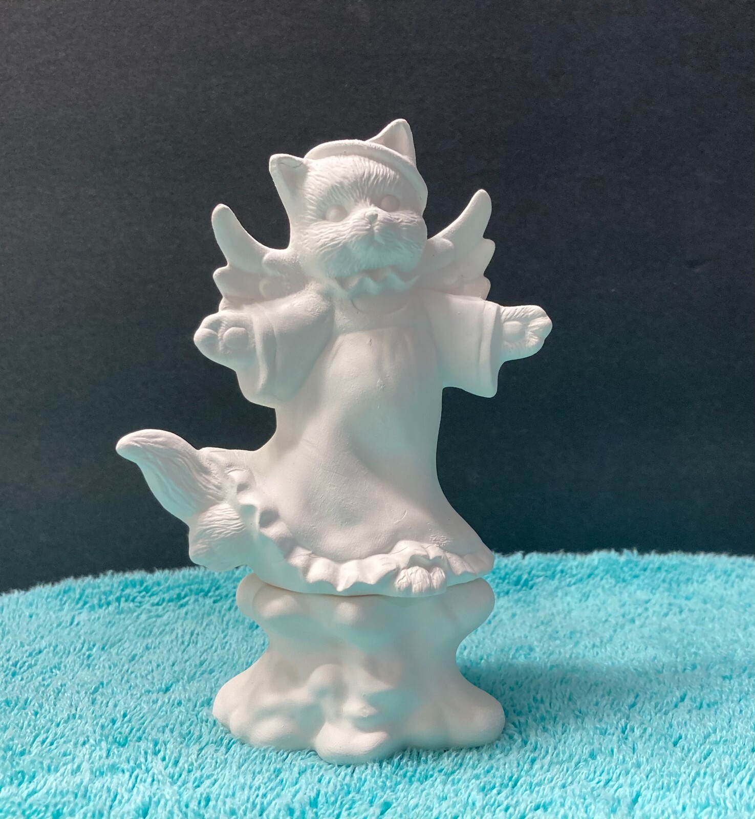 Vintage Provential Studio Ceramic bisque Kitty Cat Nativity Scene ready