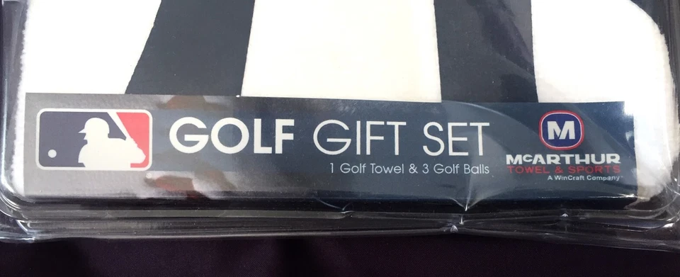 Juego de regalo de golf New York Yankees - 3 pelotas de golf y toalla con logotipo, nuevo en paquete sin etiquetas Foto 3 de 4