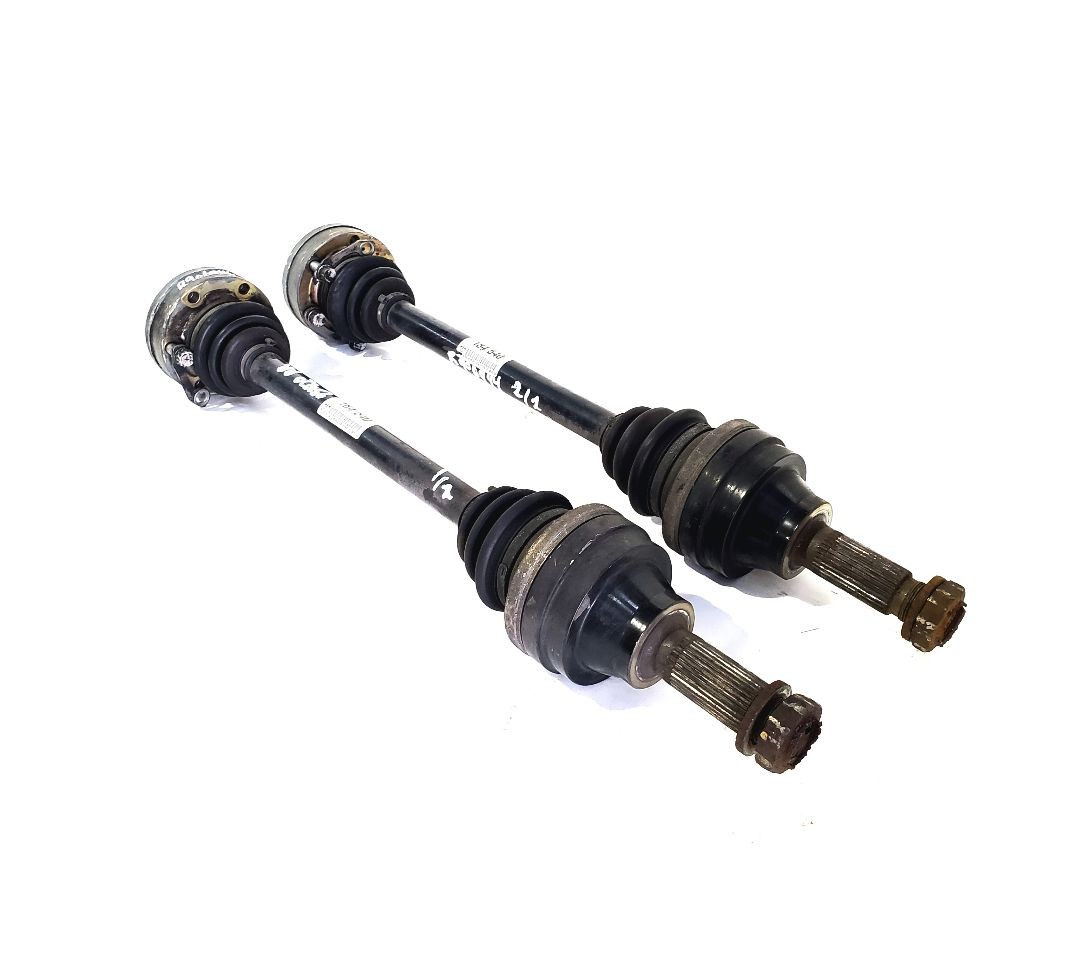 Used Part fits: 2003 Maserati SPYDER CC Grade A