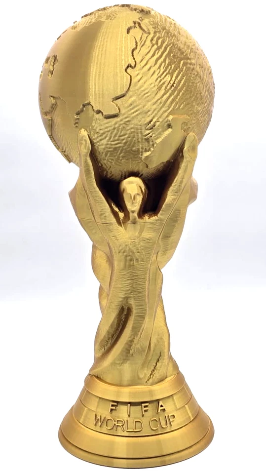 Réplica Trofeo Copa Mundial de la FIFA - 14 pulgadas de alto impreso en 3D PLA seda oro Foto 2 de 3