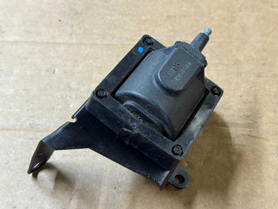 Paquete de bobinas de encendido de bujía Ford Mustang 87-93 con soporte de fábrica EFI V8 5,0  Foto 2 de 4