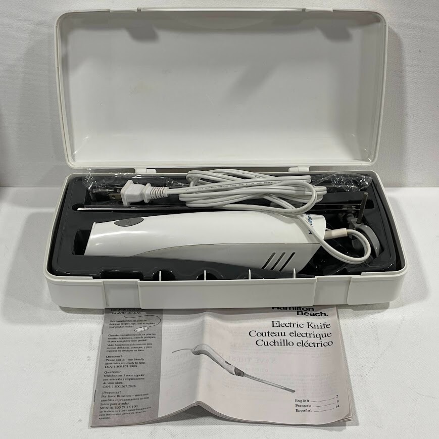 Hamilton Beach Electric Knife w/ Storage Case & Bread Guide & Carving Fork 74375