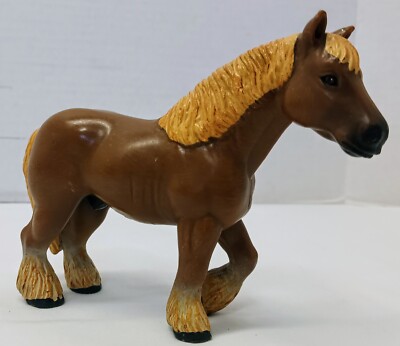 Rare Blond Mane Tail Draft Horse Safari Ltd JUTLAND HEAVY STALLION Figure 2001