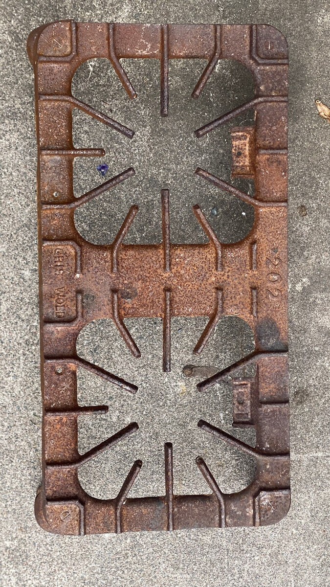 Griswold Cast Iron Dual Burner 202 Cooktop x x Frame Only