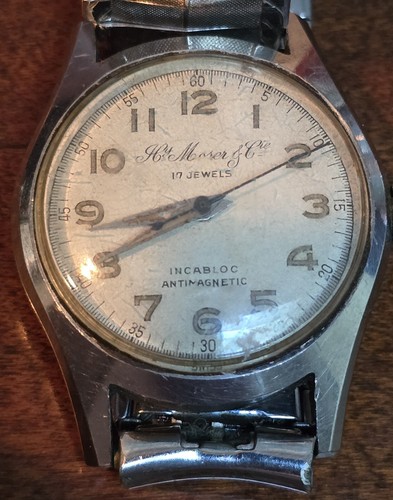 Britix & H. Moser & Cie Hybrid Mechanical Wind Wrist Watch Works 17 Jewels