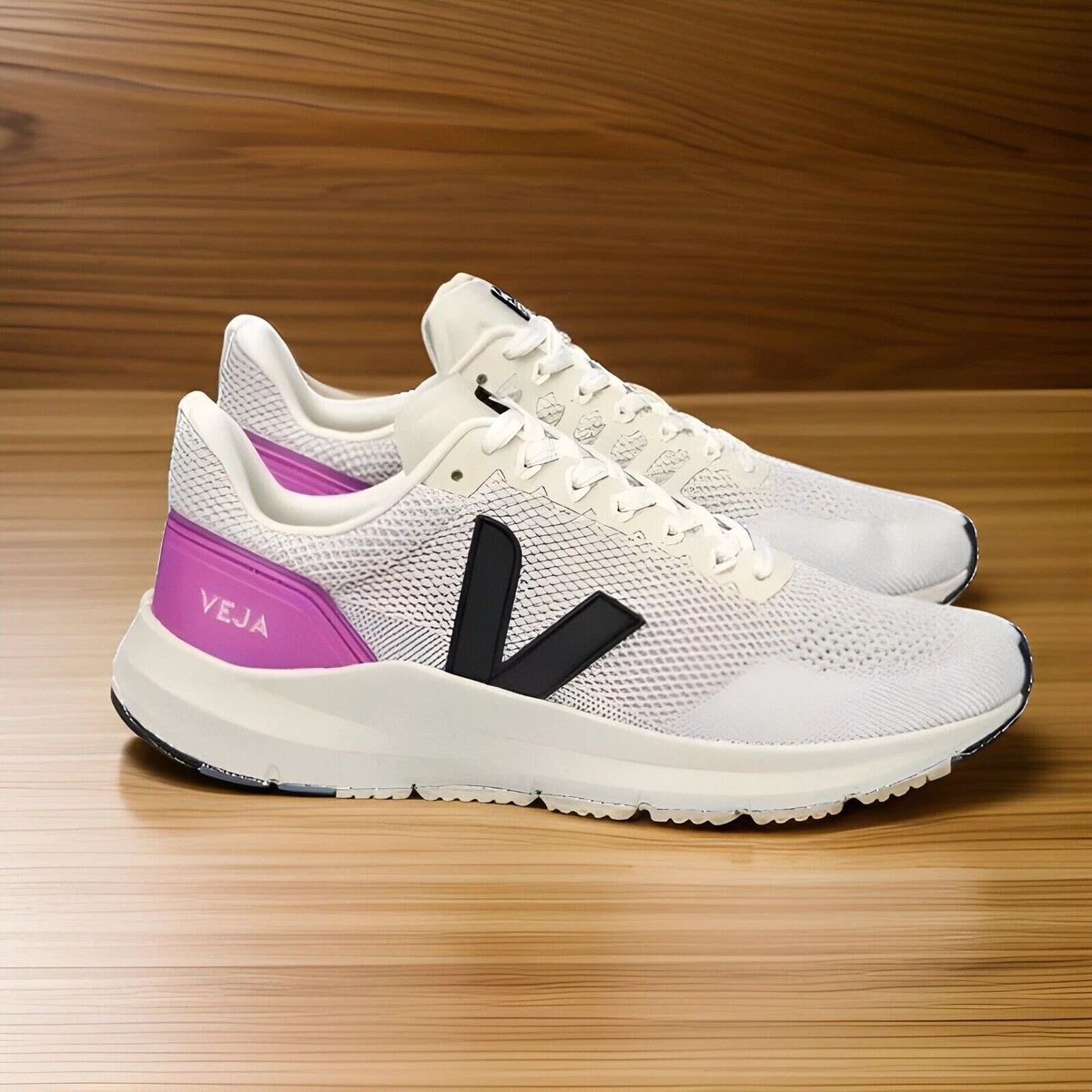 Veja v1 shop tongue