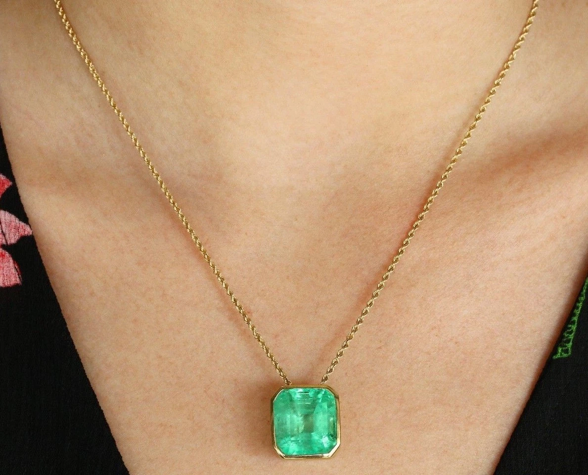 5.0cts Angelina Jolie Inspired Natural Square Emerald Solitaire In