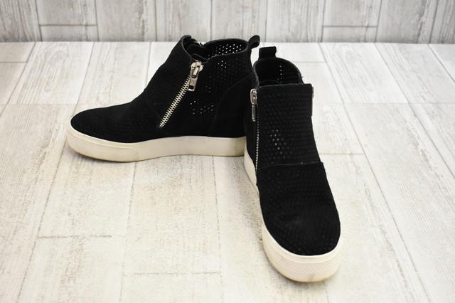 steve madden wedgie perforated