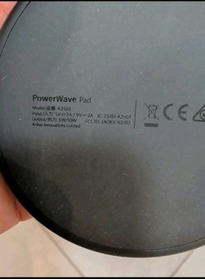 Anker PowerWave Pad Kabelloses Ladegerät - Schwarz (A2503)