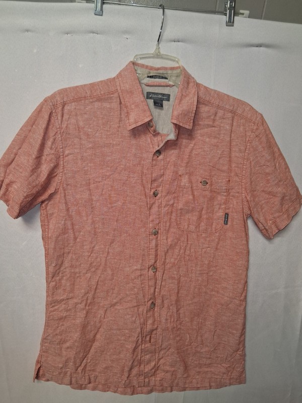 Eddie Bauer Men's Small Shirt Classic Fit Salmon Coral Short Sleeve Button Down