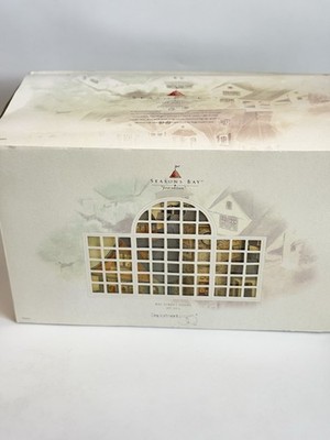 Dept 56 Seasons Bay ''Bay Street Shops'' First Edition #53301 w/Light MSRP135 MINT