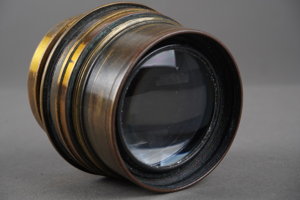 A Taylor Hobson Cooke Series Iia F/3.5 12â½ Soft Focus Portrait Lens