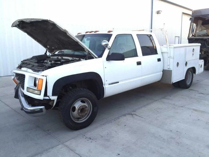 Línea de eje de transmisión delantera usada Chevrolet GMC K2500 K3500 95-00 7,4 L 4x4 Foto 4 de 4