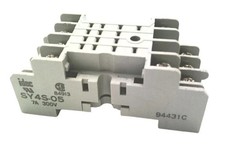 IDEC SY4S-05 / SY4S05 (NEW IN BOX)