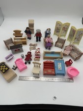 Wooden dolls house Figures, Maple Town Story bits  Porcelain Vintage Baby Bundle