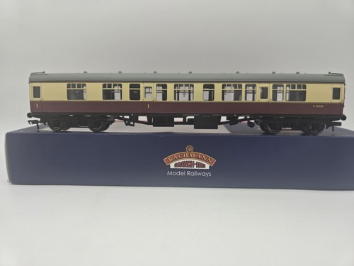 #6995 Bachmann 39-127B Mk1 CK Composite Corridor`E15055` in BR crimson & cream. | Condition: Used