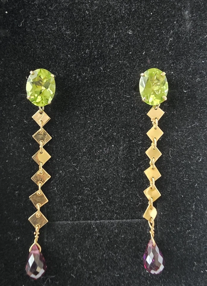 14K Yellow solid Gold  Earring in 2CT peridot and Garnet dangle TW 1.84Gms - image 4 of 4