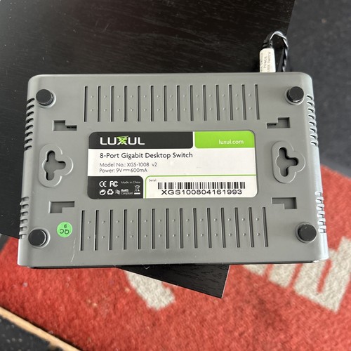 Luxul XGS-1008 8-Port Gigabit Desktop Ethernet Switch With AC Power Adapter - Picture 3 of 4