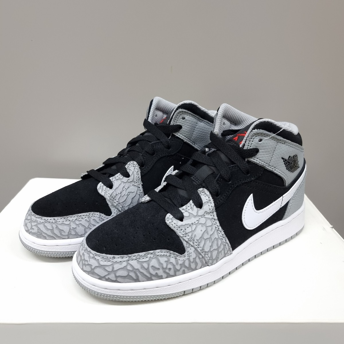 NIKE AIR JORDAN 1 MID (GS) 