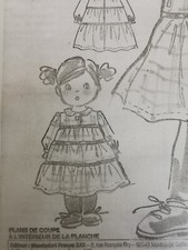 T19 PATRON POUPEE EMILIE  MODES & TRAVAUX ROBE A VOLANT SEPTEMBRE 2012