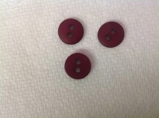 NEW 25PC BAG 5/8 INCH BURGUNDY  DULL/MATTE FINISH BUTTONS