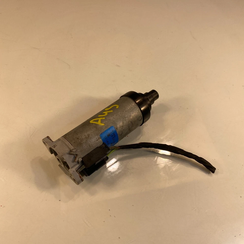 07-13 BMW E60 528Xi banco dianteiro esquerdo traseiro motor de assento horizontal 0130002613 - Imagem 3 de 4