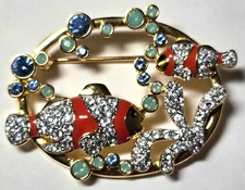 NWT Swarovski Crystal SCS Harmony 2005 Clown Fish Pin   J-8