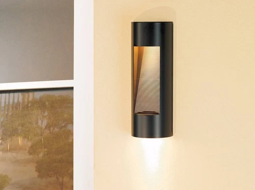 Hinkley Luna 16" High Bronze Socketed Outdoor Wall Light - Picture 4 of 4