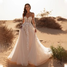 Charming Long Sleeves Sweetheart Lace Applique Bridal Grown A Line Wedding