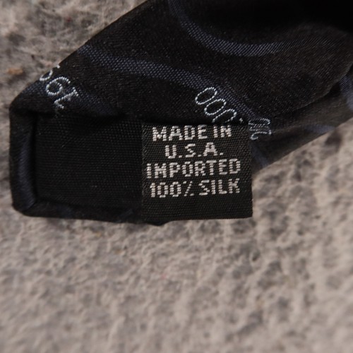 Cravatta Croft & Barrow nera 100% seta Capodanno Y2K 1999 2000 USA 3,75" - Foto 4 di 7