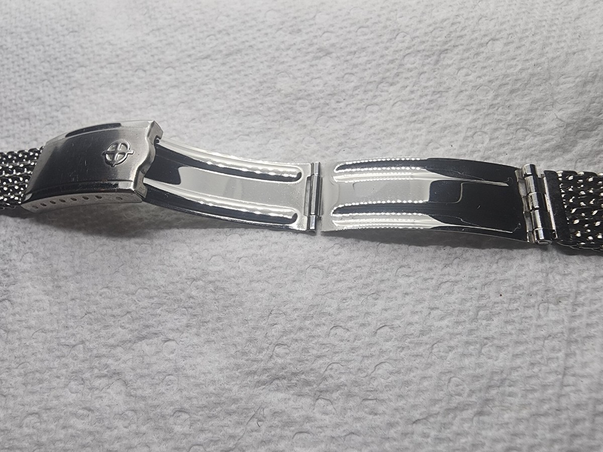 Vintage Zodiac watch 18mm straight Mesh band by JB Champion Vintage Zodiac watch 18mm straight Mesh band by JB Champion