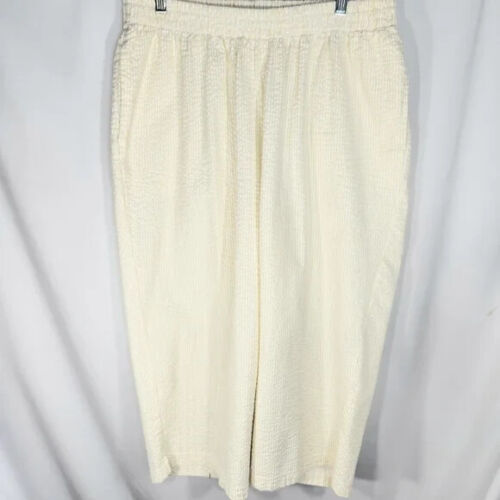 Extra Shenanigans NWOT Yellow & White Seersucker Plus Size Capris Pants Size 2X