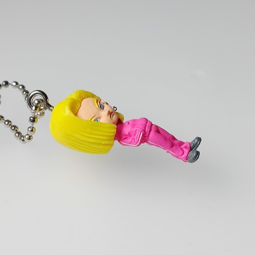 Android18 Dragonball UDM Keychain Mini Figure Bandai Japan F/S - Picture 5 of 6