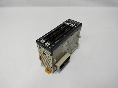 Omron CJ1W-MD261 CJ1WMD261 Input Output Unit 25V DC Made in China