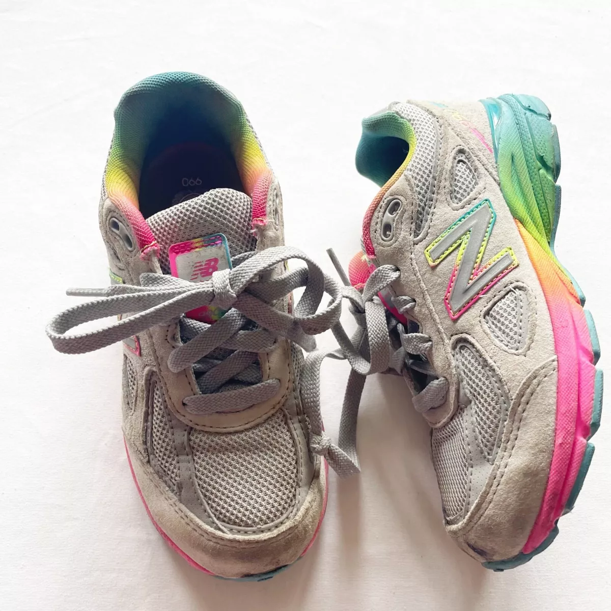 New balance hotsell rainbow sneakers