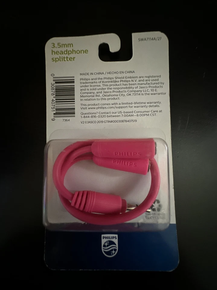 Philips 3.5mm Headphone Splitter Pink - Image 2 of 3