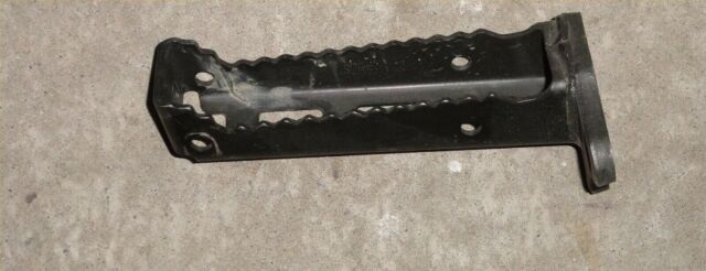 04-09 Yamaha YFZ450 YFZ 450 Left Side Foot Peg Step Rest New Take Off 04-09 Yamaha YFZ450 YFZ 450 Left Side Foot Peg Step Rest New Take Off
