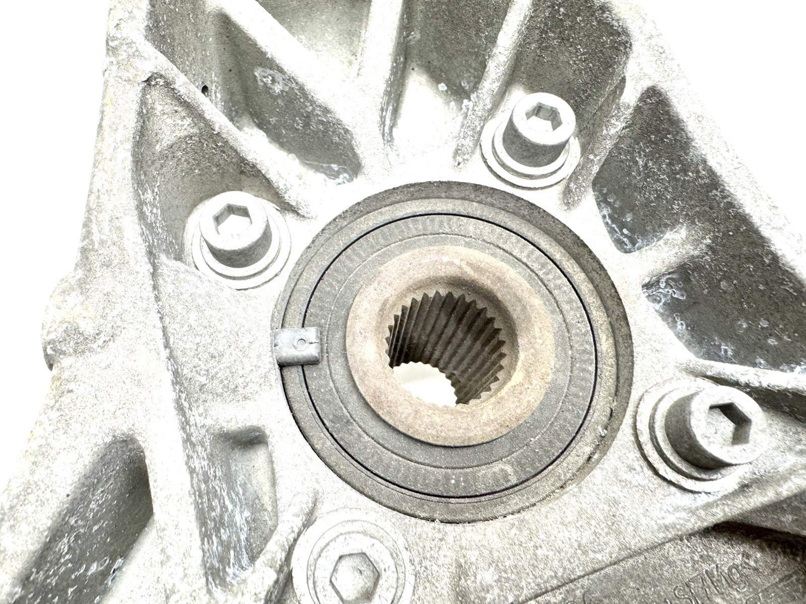 ✅ 2005 - 2016 Aston Martin DB9 Front Passenger Knuckle Spindle Hub Steering OEM