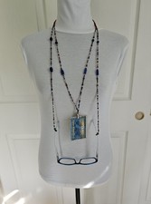 Stylish Eyeglasses  Lanyard Holder Necklace: Beaded Red, Blue,  Clear