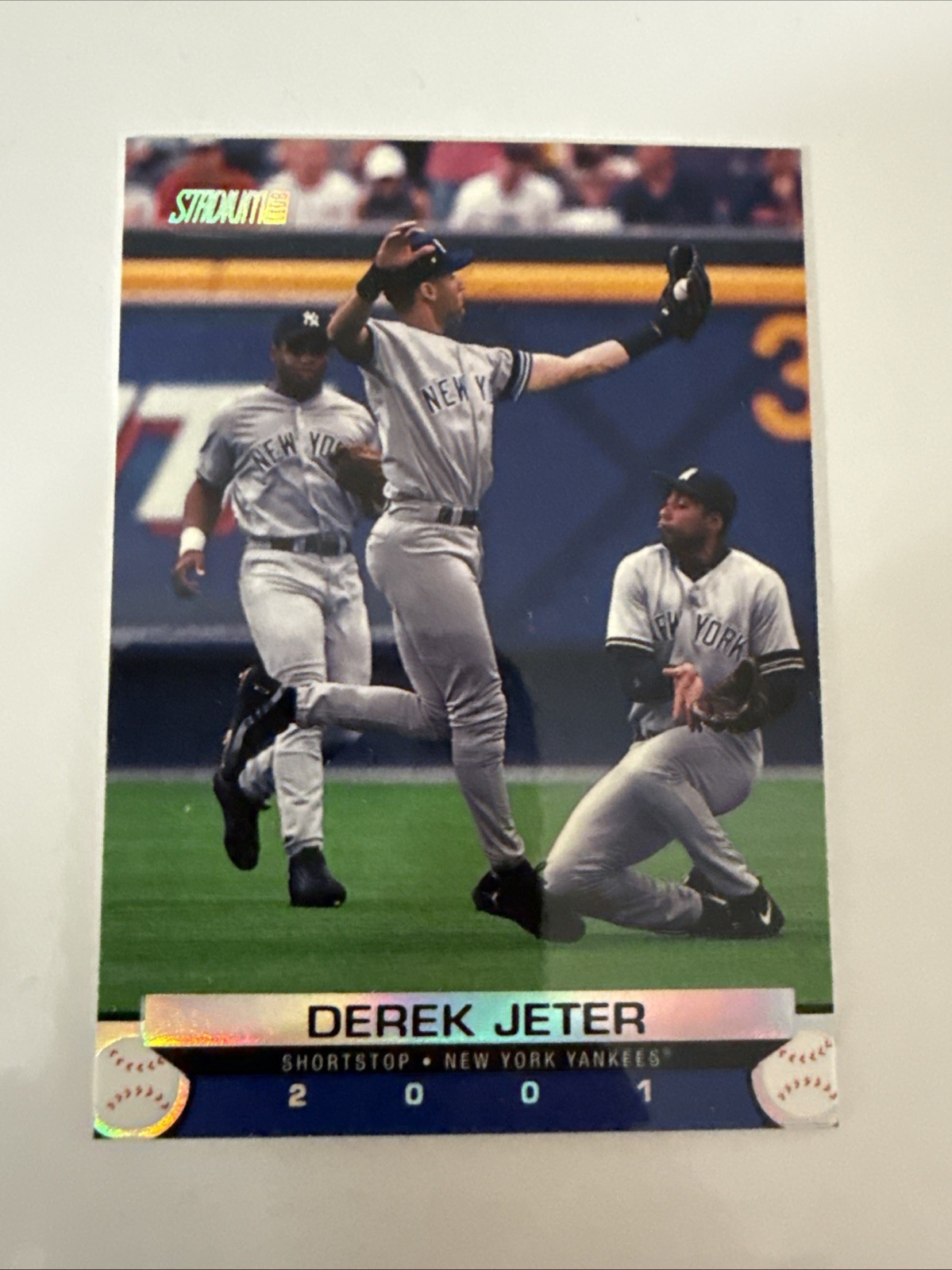 2001 Stadium Club Derek Jeter #30 New York Yankees HOF