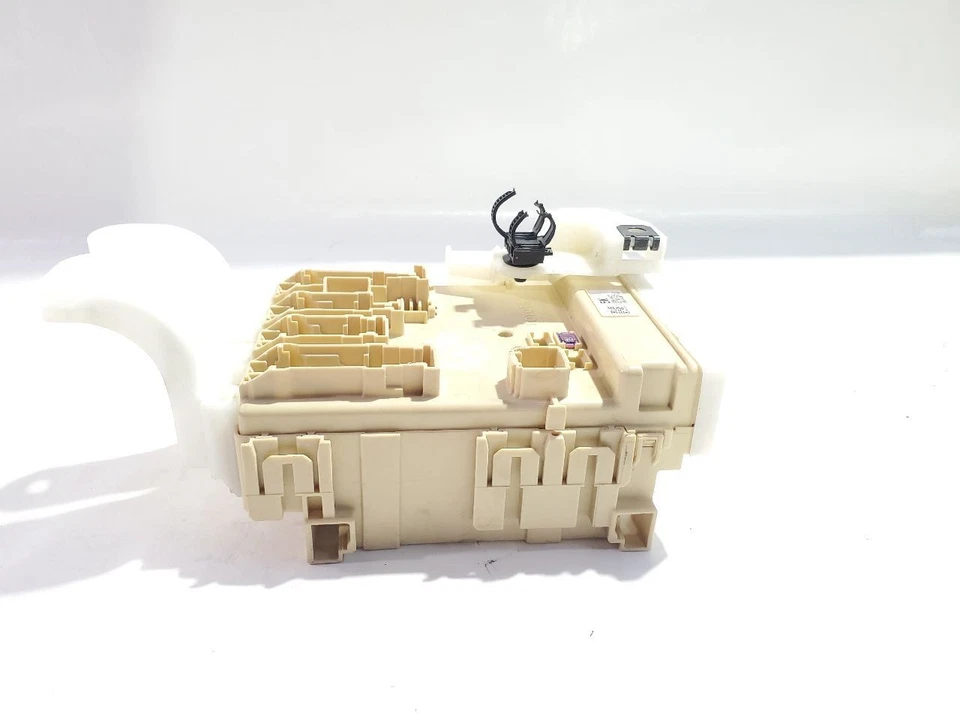 2019 Toyota Corolla OEM Interior Fuse Box 82730-02F41 - Image 3 of 4