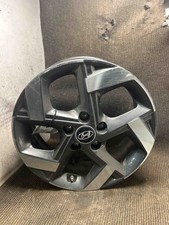 Fits 2020-2025 Hyundai Venue 17x6-1/2in Wheel/Rim OEM:52910K2200
