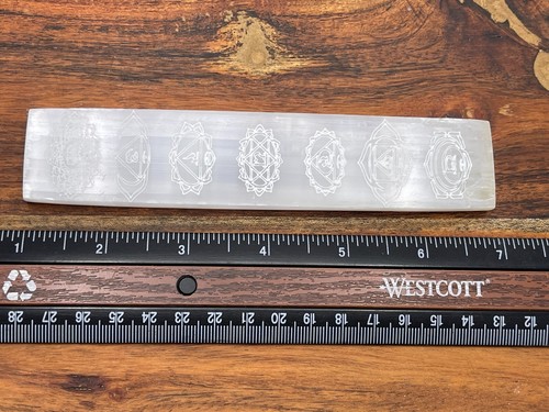 Selenite Charging Station, Etched Cleansing plate, Crystal Holder 6" Bar - Picture 6 of 10